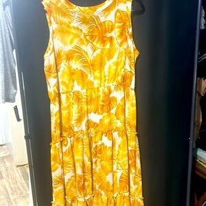 Maison Tara  gold yellow ladies dress size 16 EUC!!! Maxi dress